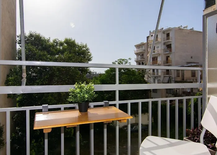 Studio 48, Cozy Apartment In Kalamata City Center